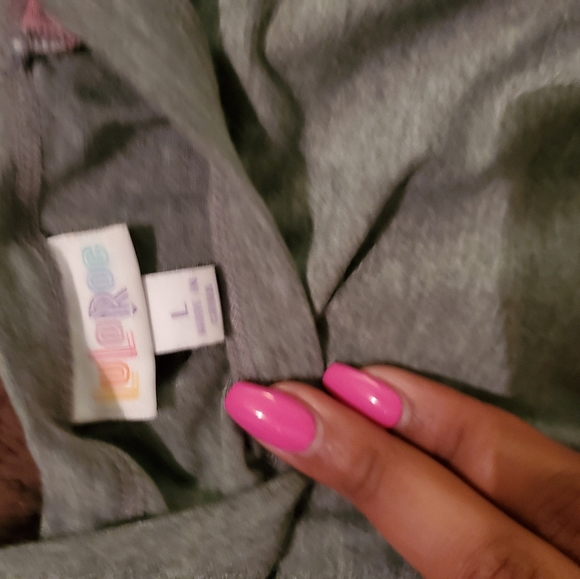 Lularoe Randy Tee - Picture 2 of 2